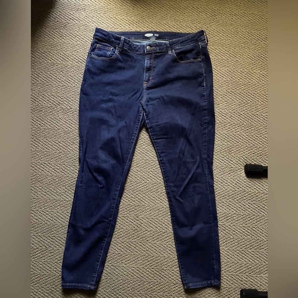 Old Navy Women’s Skinny Jeans, Dark Blue Flattering Stretch Fit Good Cond SZ 16